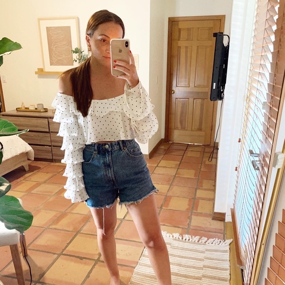 Top - Picture 2 of 2